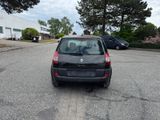 Renault Scenic Confort Authentique 1.6 16V - Renault Scenic: Authentique