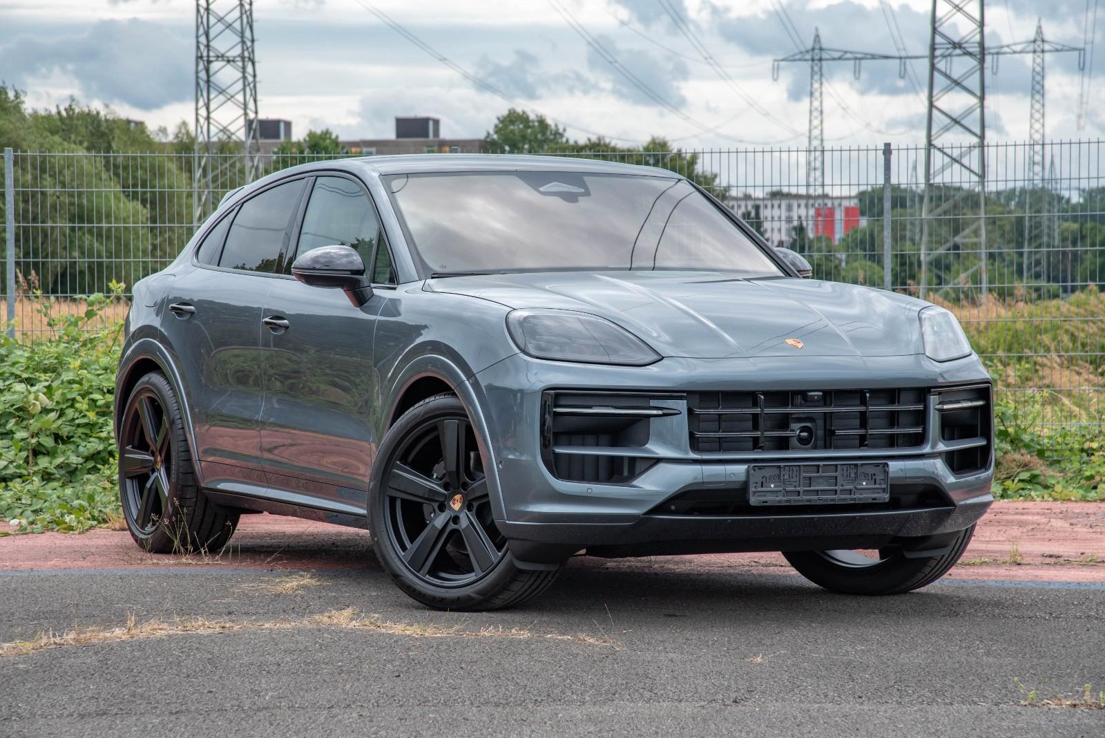 Porsche Cayenne Coupe BE*SD*SITZKL*STHZ*CARBON*2DSPL*