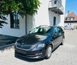 Skoda Octavia Combi Soleil *Navi, ACC, Induktionsl,* - Skoda Octavia: Kombi