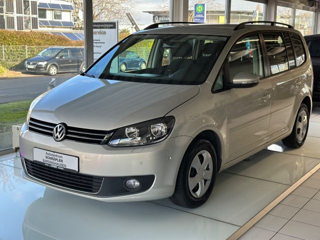 Volkswagen Touran 1.6 TDI DSG*NAVI*STANDHZ*S-HEFT*TÜV NEU