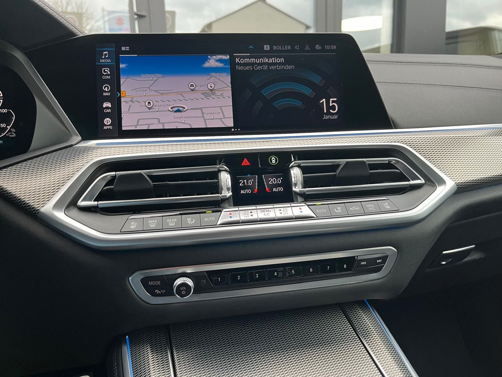 Fahrzeugabbildung BMW X5 xDrive 45 e M Sport*Laser*360°*AHK*H&K*HUD*