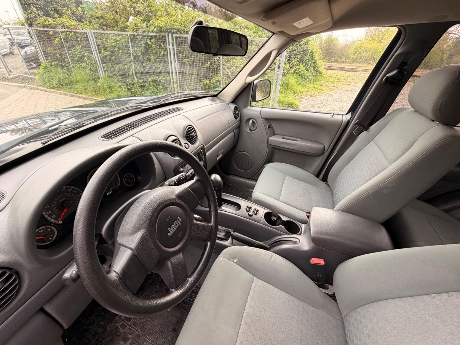 JEEP CHEROKEE - 2.8 CRD - BVA - 4X4 - 163 CV