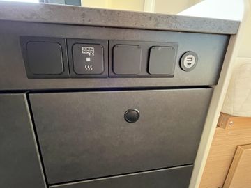 Sunlight Adventure Cliff 602 LED 8G Safety+ACC Digital