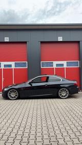 BMW E92 325d 330d Coupé M-Paket Individual... - BMW 325 mit Diesel-Antrieb: I