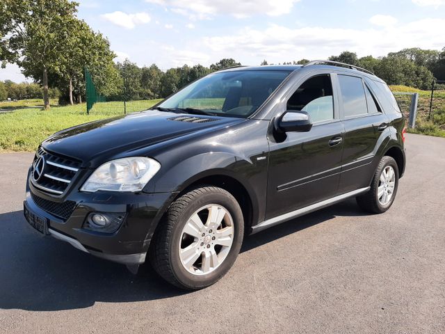 Mercedes-Benz ML 300 CDI 4MATIC,2.Hand,Bi-Xenon,Navi,AHZV