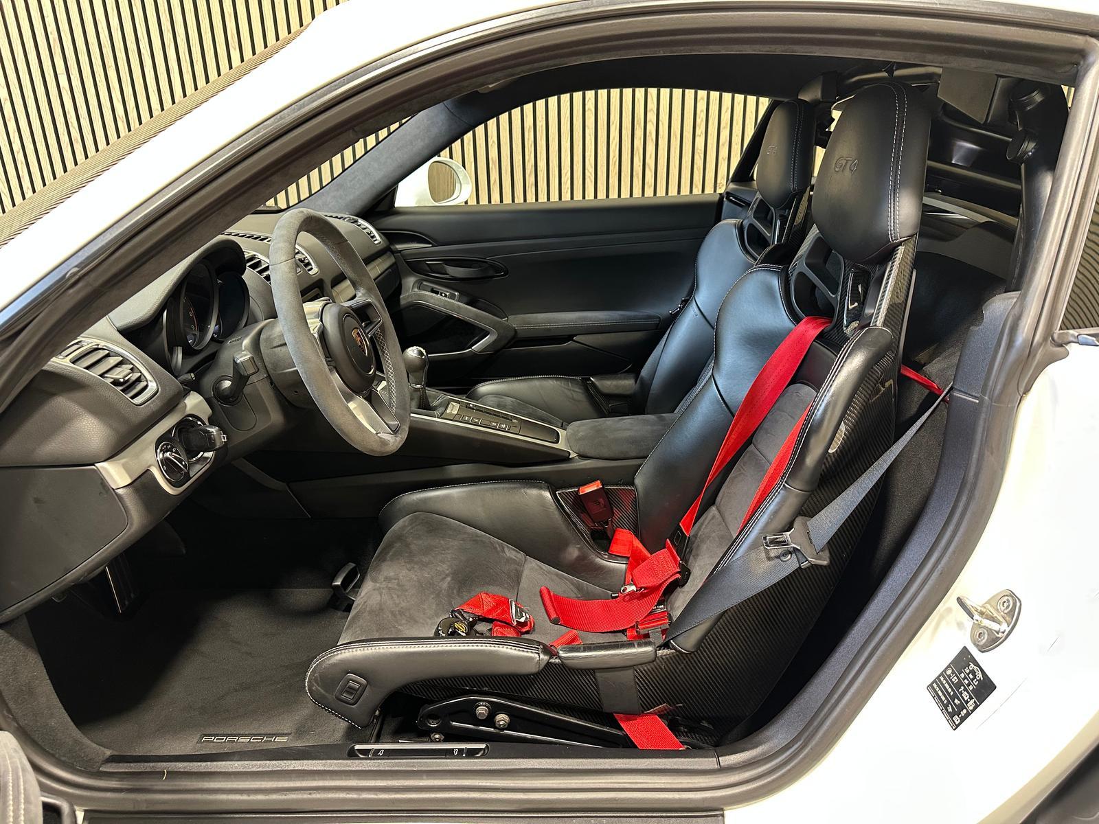 PORSCHE CAYMAN 3.8 GT4 CLUBSPORT  | 385 ch | BVM | ÉCHAPPEMENT SPORT | SIEGE BAQUET