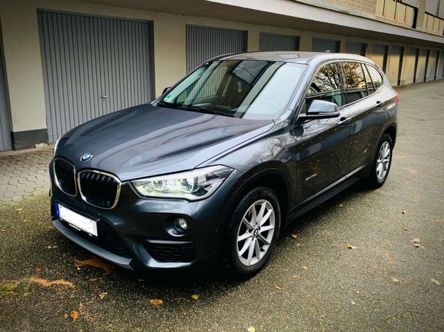 BMW X1 xDrive18d*Bi-Xenon*Navi*TÜV Neu*Top Zustand