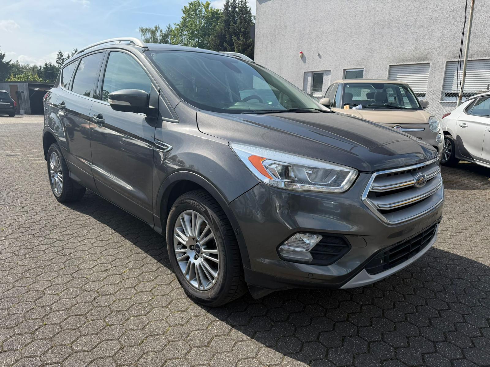 Ford Kuga Titanium-Radio-Klima