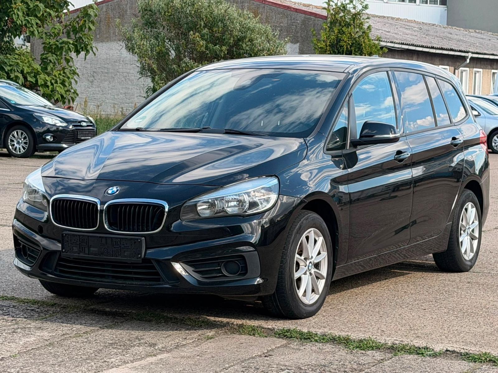BMW 218 Gran Tourer218D GRAND TOURER SPORT-LINE AUTOMATIK TÜV NEU