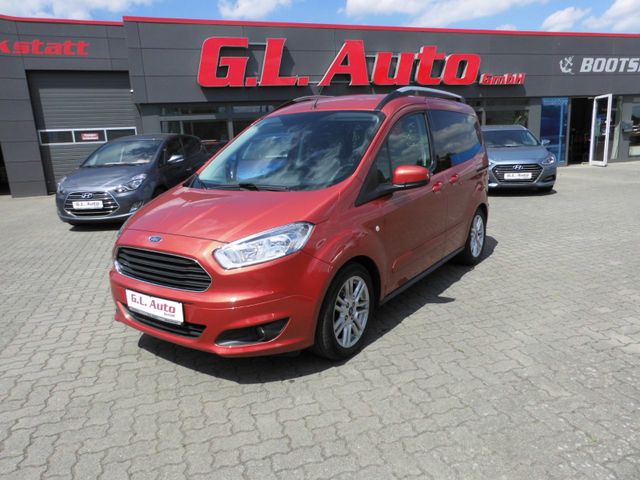 Ford Tourneo Courier TitaniumNAVIKAMERASHPDCTEMP