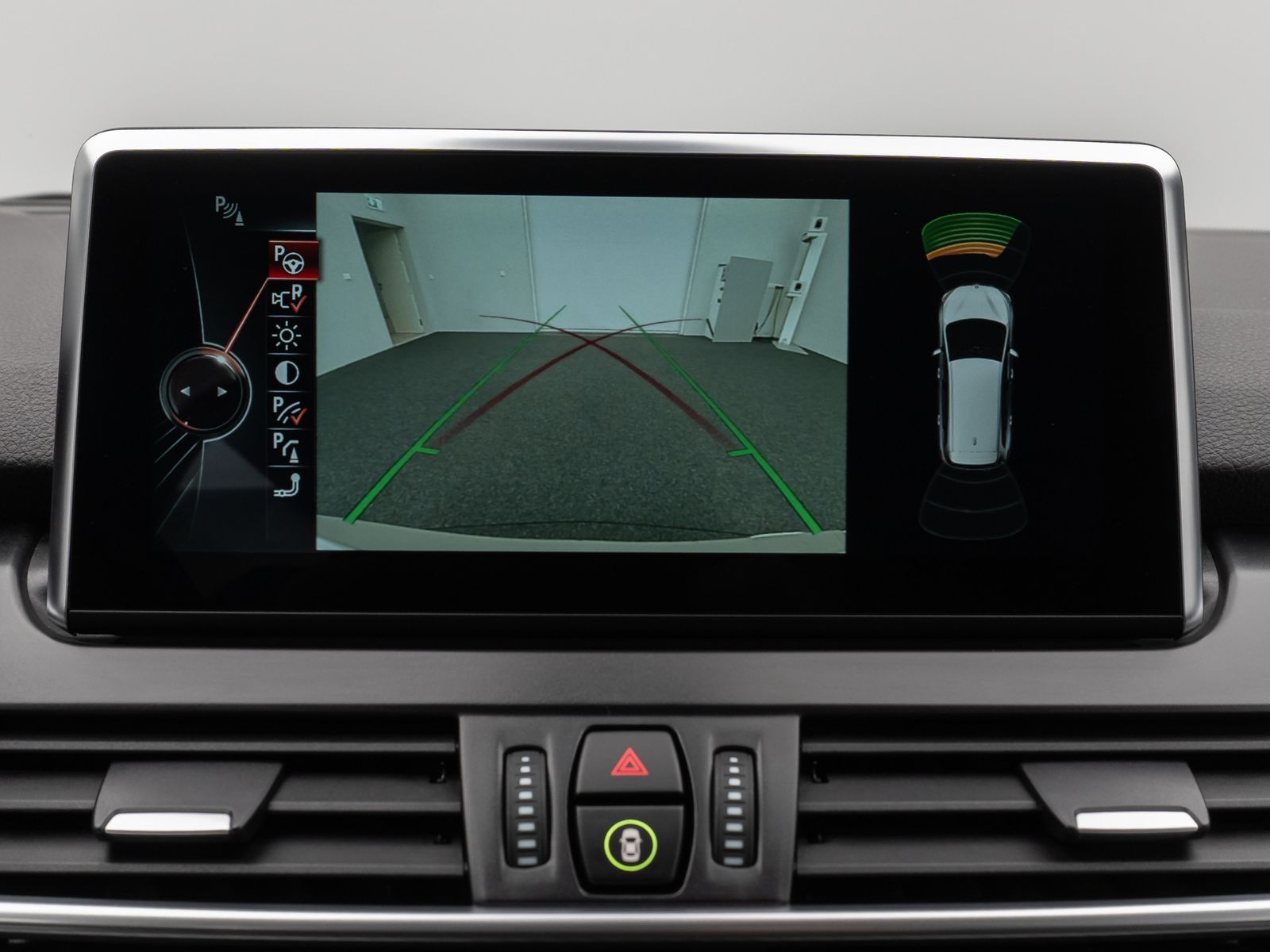 Fahrzeugabbildung BMW 218d Gran Tourer M Sport Kamera HUD AHK Stop&Go