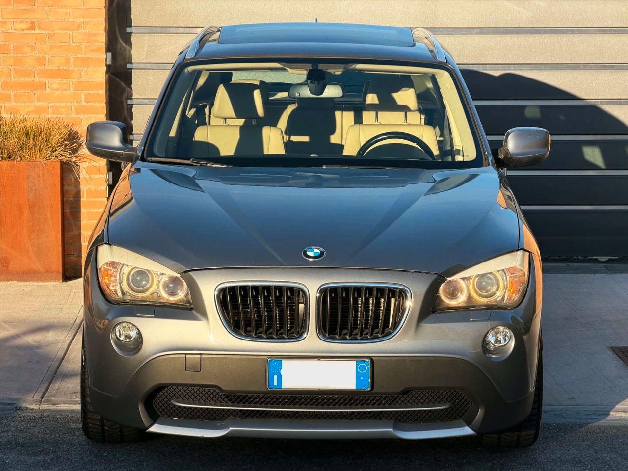 BMW X1 2012 — rear view