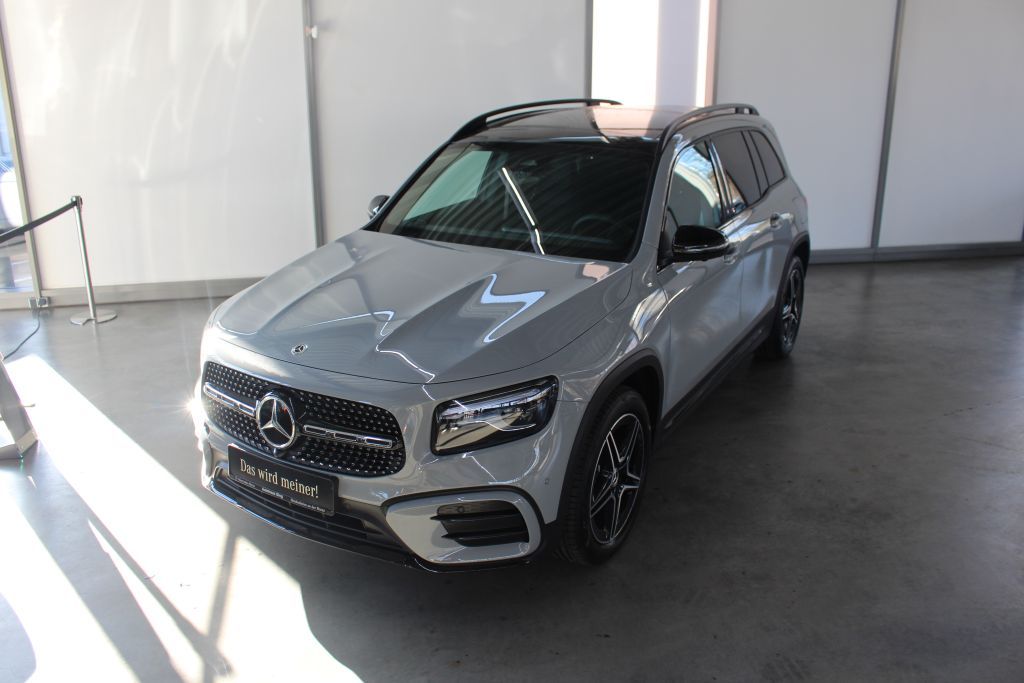Mercedes-Benz GLB 200