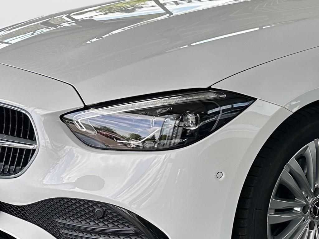 Fahrzeugabbildung Mercedes-Benz C 180 T Avantg. Totwi. Navi LED SHZ Memo Ambie.