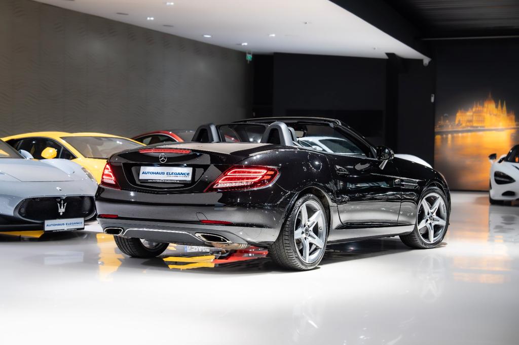 Mercedes-Benz SLC 300