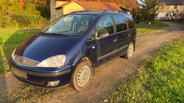 Ford Galaxy Ghia