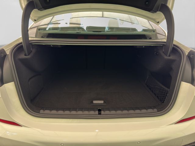 Fahrzeugabbildung BMW 218d Gran Coupé M Sport+Sport-Fahrw.+Pano+Kamera