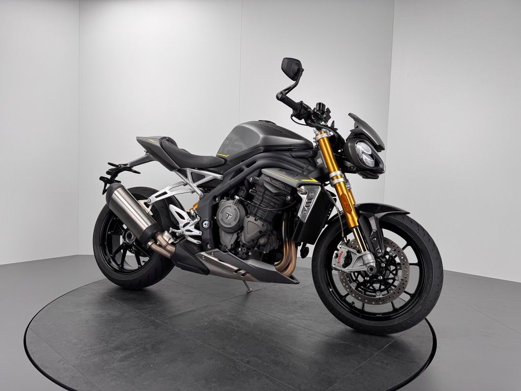 Fahrzeugabbildung Triumph SPEED TRIPLE 1200 RS *TOP-ZUSTAND *1. HAND