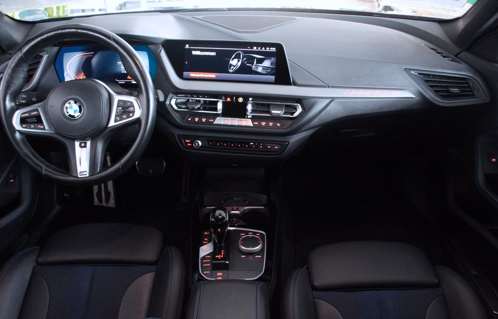 BMW 1 Series i Aut. M Sport (F40) *A-LED*SHZ*LHZ*HiFi*PDC, миниатюра 8
