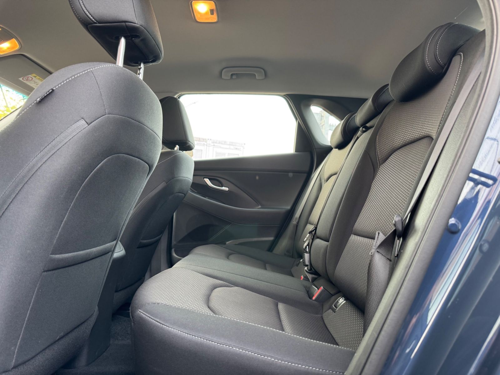 Fahrzeugabbildung Hyundai i30 Trend*NAVI*CAM*SHZ*TEMPO*BT