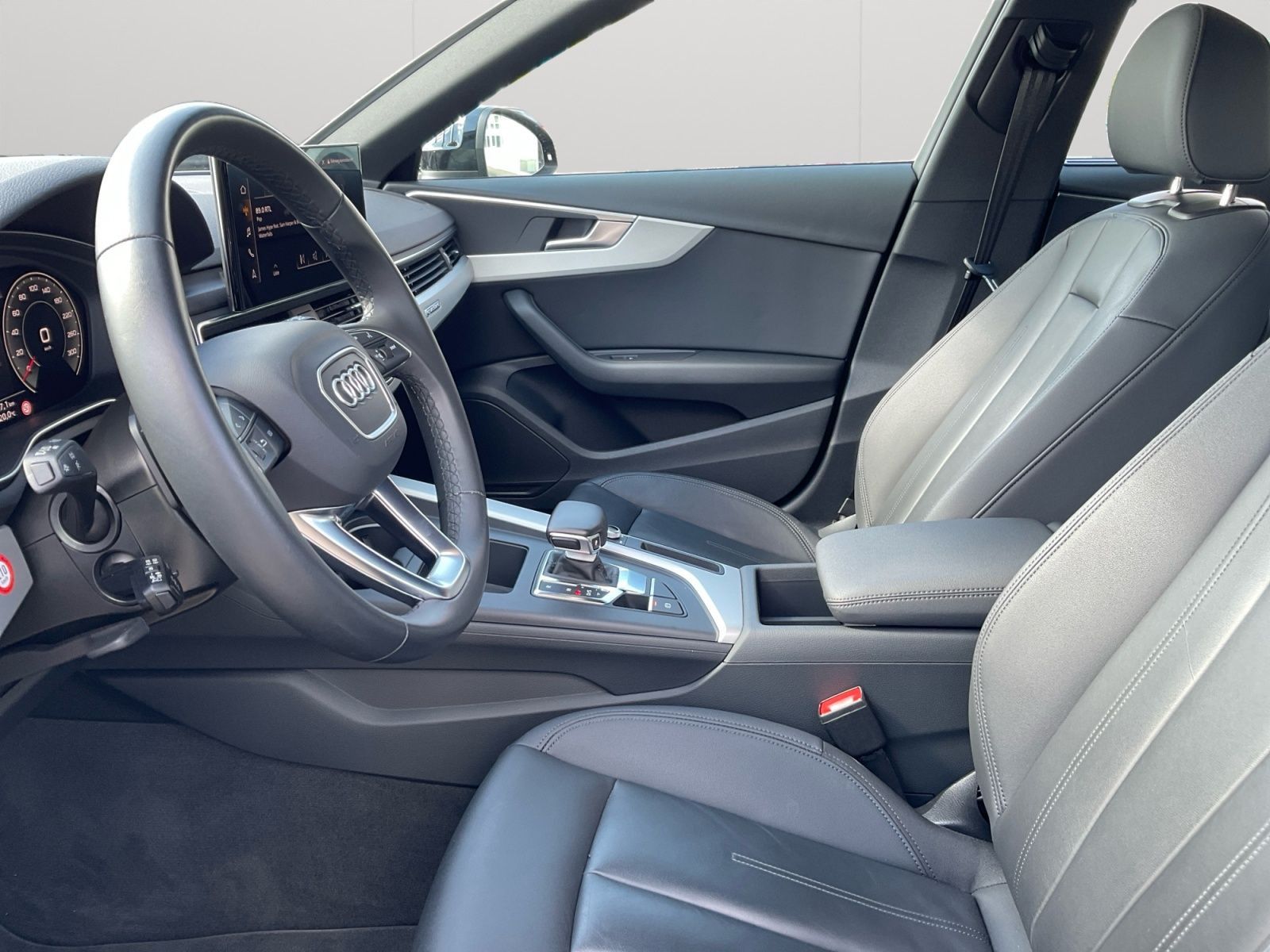 Audi A4 - Bild 9