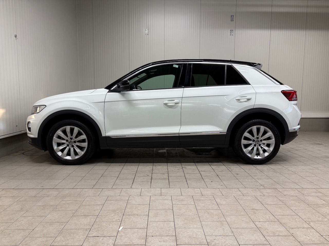 T-Roc Sport 1.5 TSI DSG AHK NAVI ACC RFK SHZ