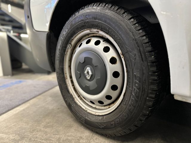 Renault Trafic Combi L1H1 2,7t  verglast*9- Sitzer*AHK*