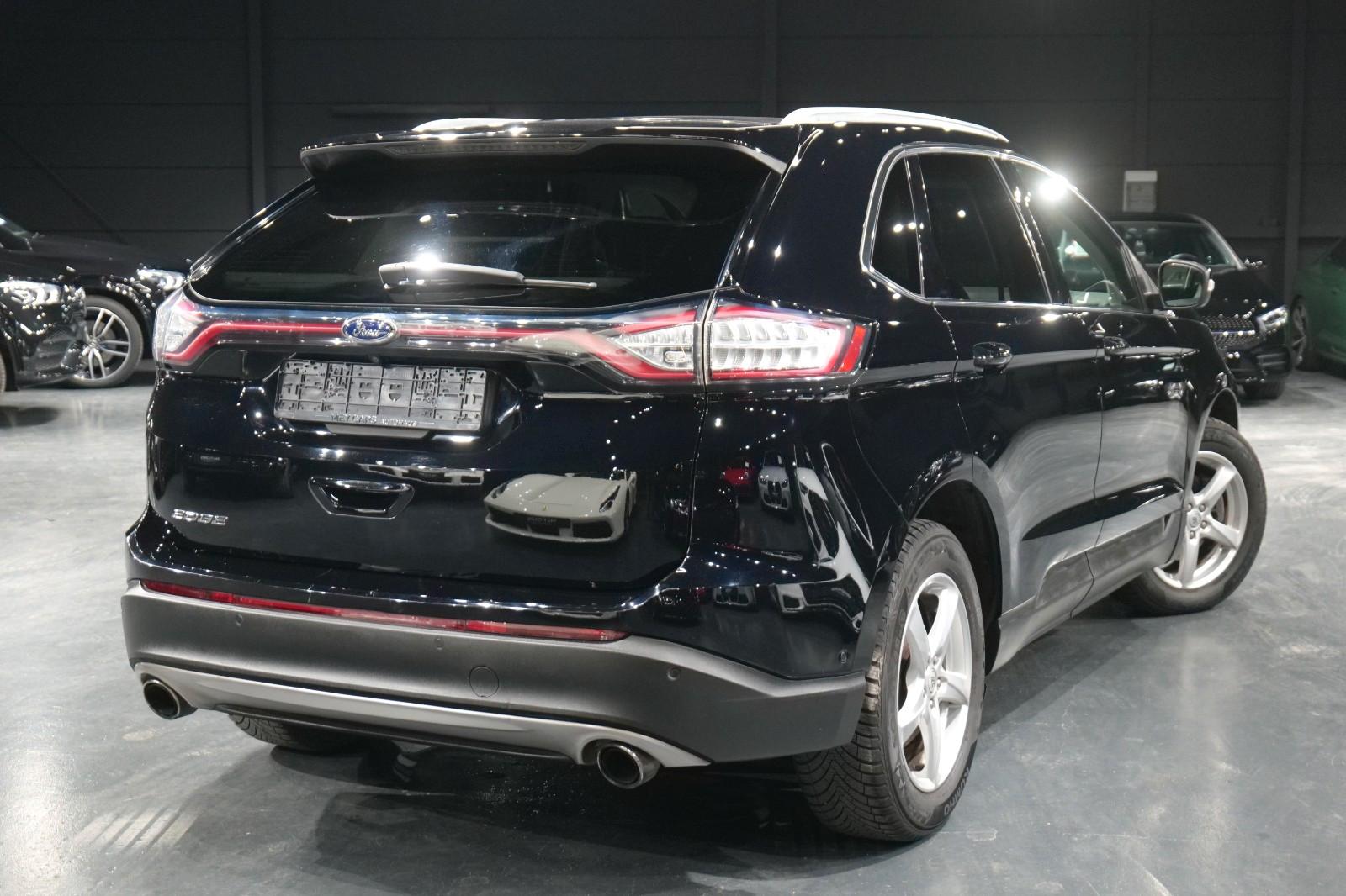 Ford Edge Titanium 4x4 *LED*L-HZG*Spurhalteassistent*