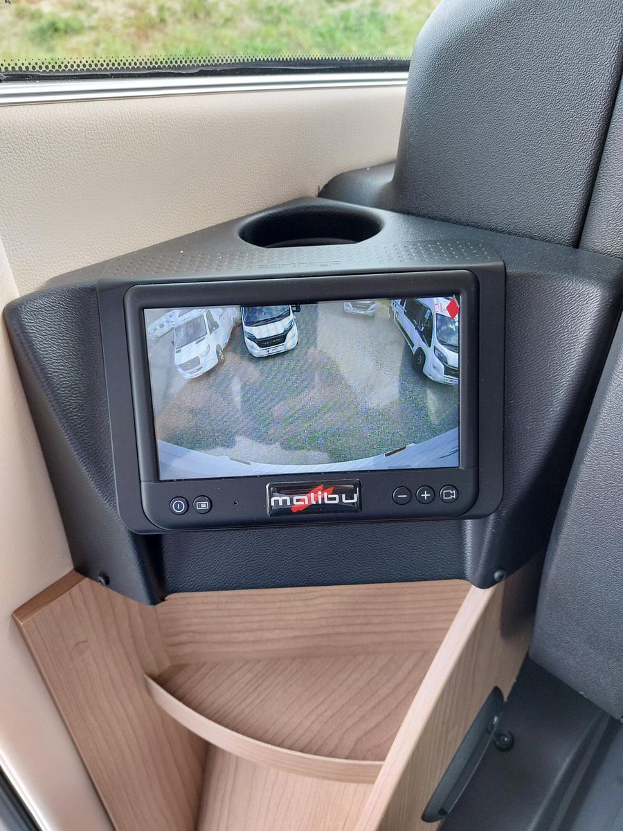 Fahrzeugabbildung Malibu I 460 KB LE comfort Automatik Markise AKTION
