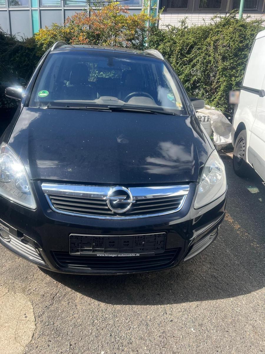 Opel Zafira 2006 — photo 5