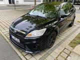 Ford Focus 1,6 Viva Schwarz Viva - Ford Focus: Viva