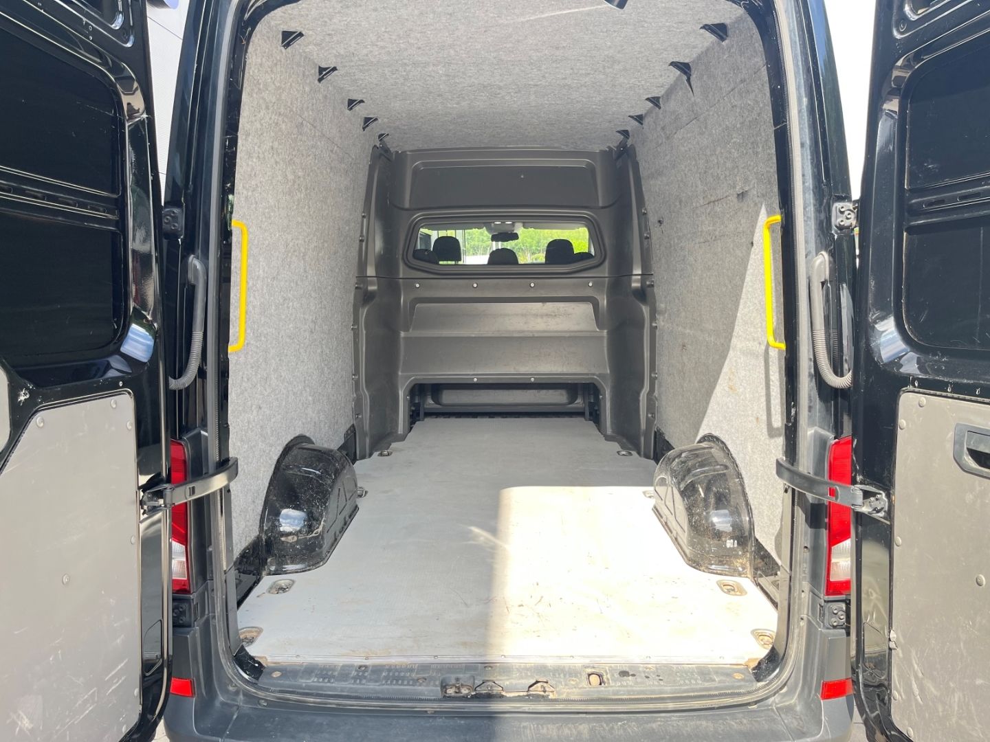 Fahrzeugabbildung Volkswagen Crafter Kasten PLUS 35 lang Hochdach FWD