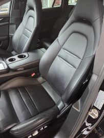 Porsche Panamera - 12