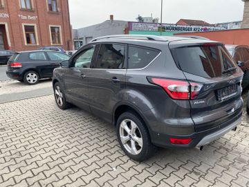 Ford Kuga - 9