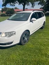 Volkswagen Verkaufe VW Passat 3C 2,0L Diesel TÜV 2/27 - Volkswagen Passat: 3c2