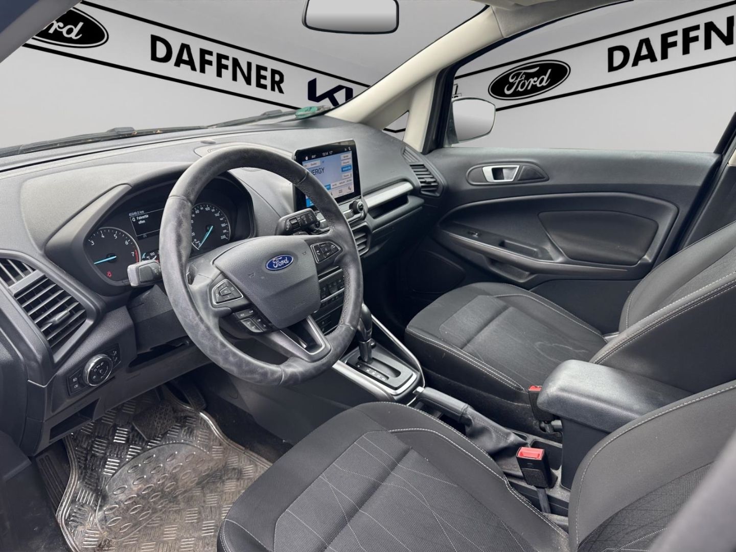 Fahrzeugabbildung Ford EcoSport Cool & Connect Klimaautom SHZ LenkradHZ