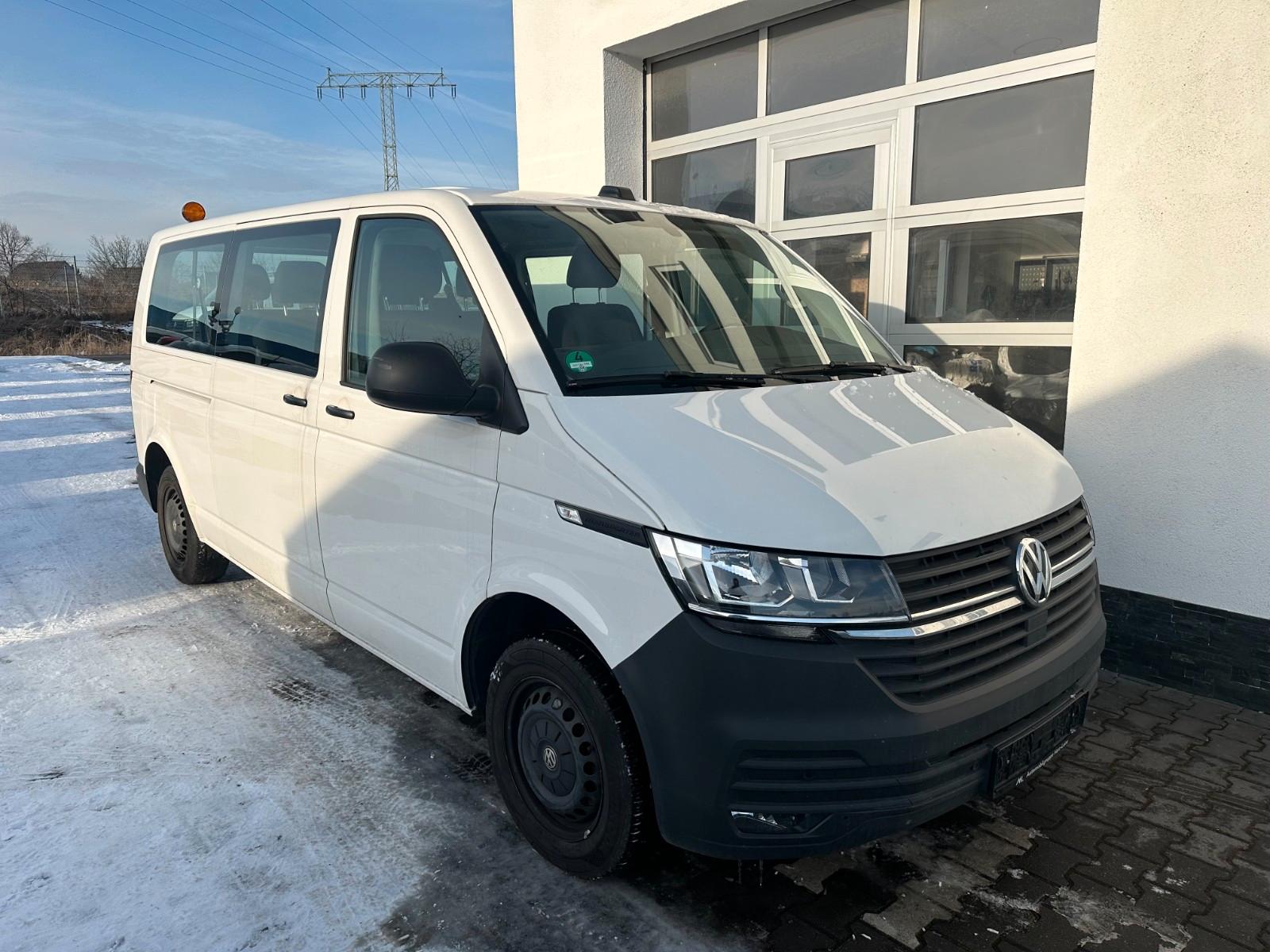 Volkswagen T6.1 Kombi lang 9-Sitzer/CarPlay/Android Auto