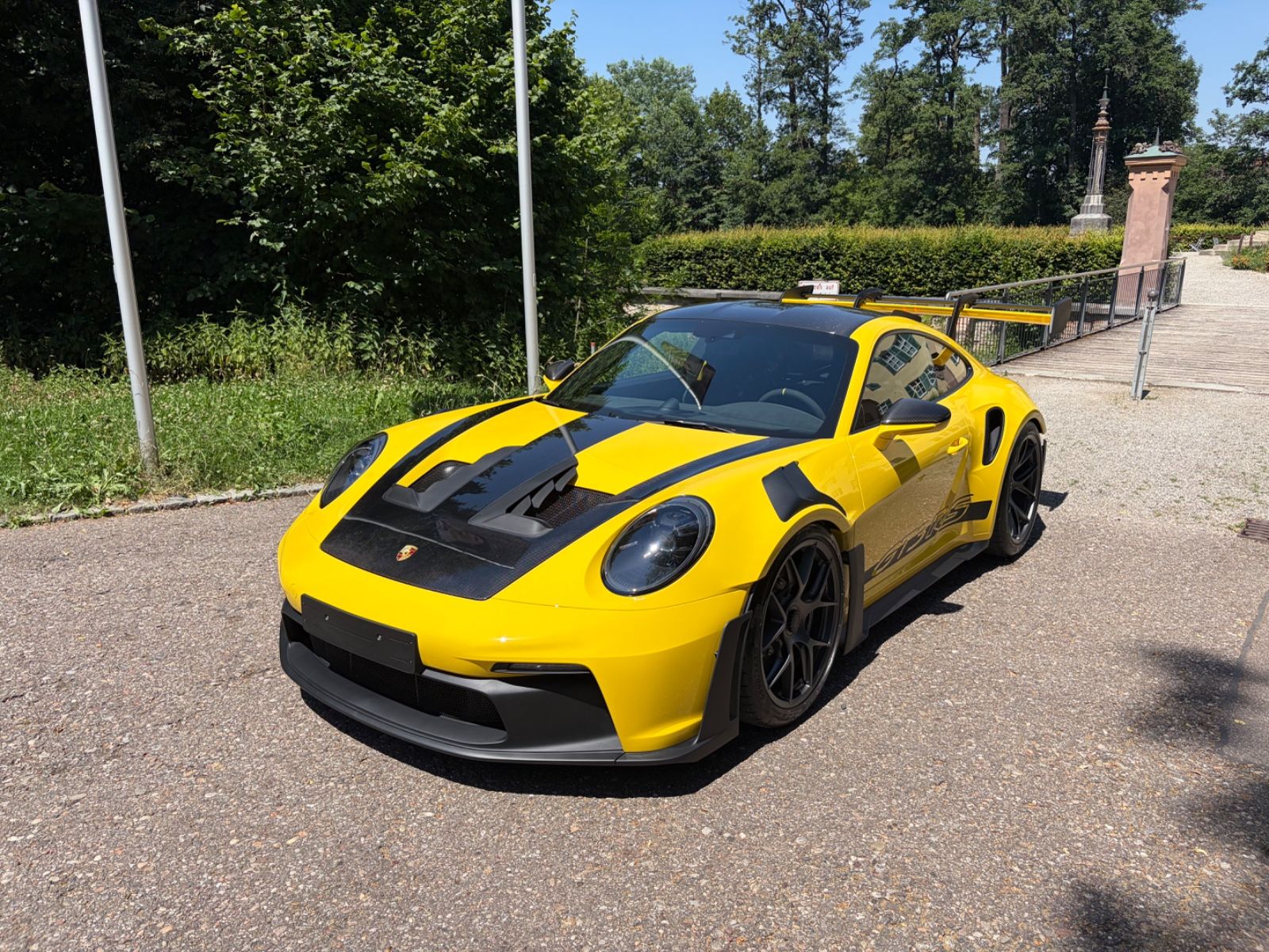 PORSCHE 992