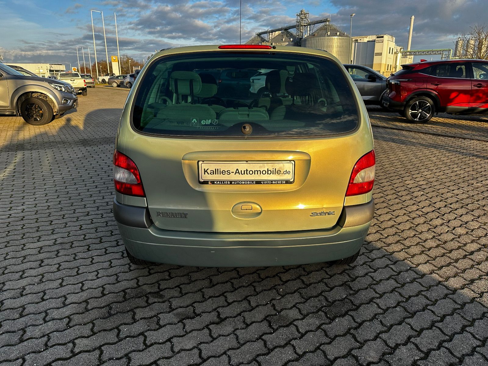 Fahrzeugabbildung Renault Scenic