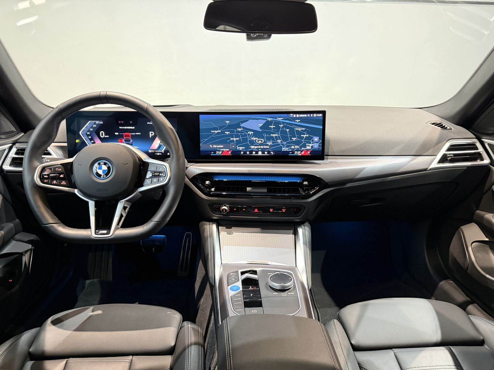 Fahrzeugabbildung BMW i4 xDrive40 Gran Coupé, M Sportpaket, HK HiFi AH