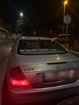 Mercedes-Benz Mercedes Benz W211 320 CDI - Mercedes-Benz 320: Cdi