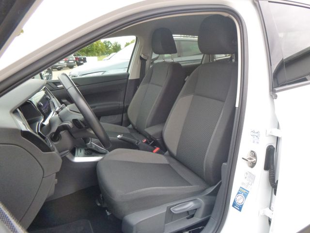 Fahrzeugabbildung Volkswagen Taigo 1,0 TSI Life >AUT/AHK/NAV/LED/Sitzheiz/PDC