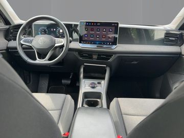 Volkswagen Tiguan - 12