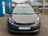 Kia Cee'd Sportswagon**Automatik**90 TKM**Kamera**Le - Kia: Winterreifen, Cee D