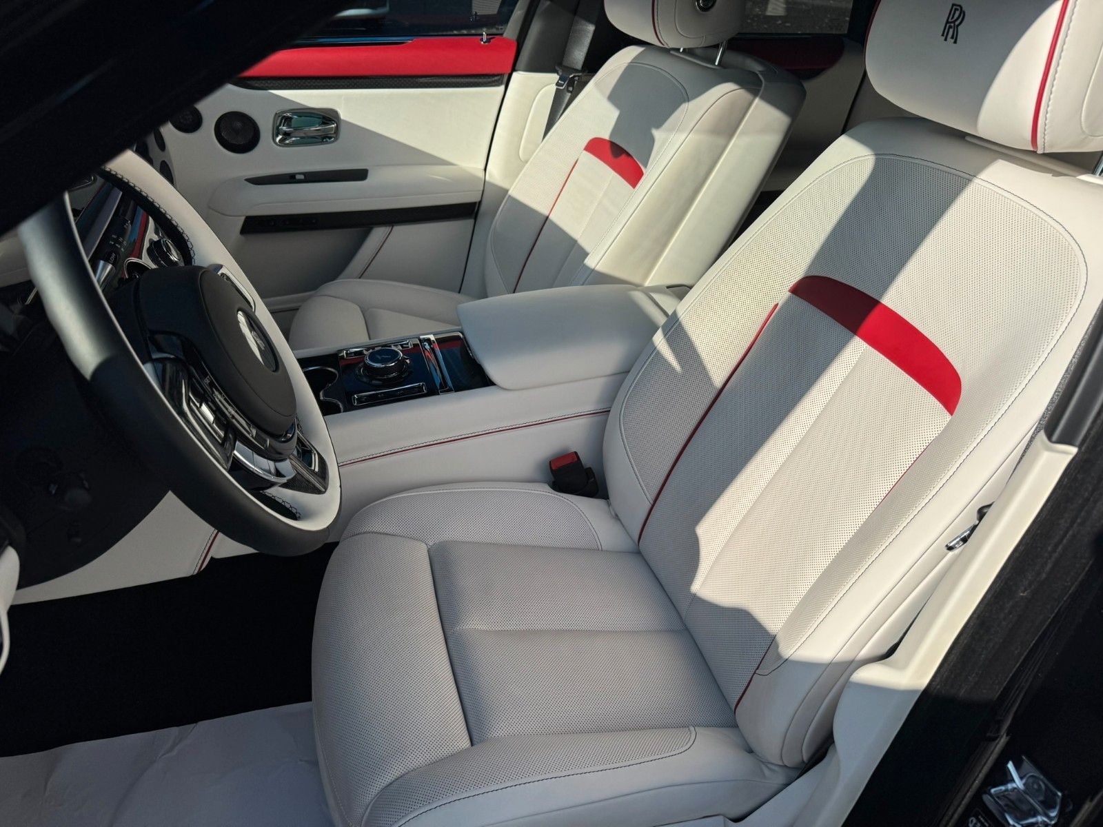 Rolls-Royce Ghost Black Badge foto 6