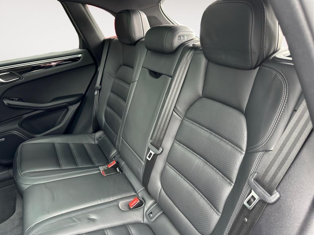Fahrzeugabbildung Porsche Macan S PDK