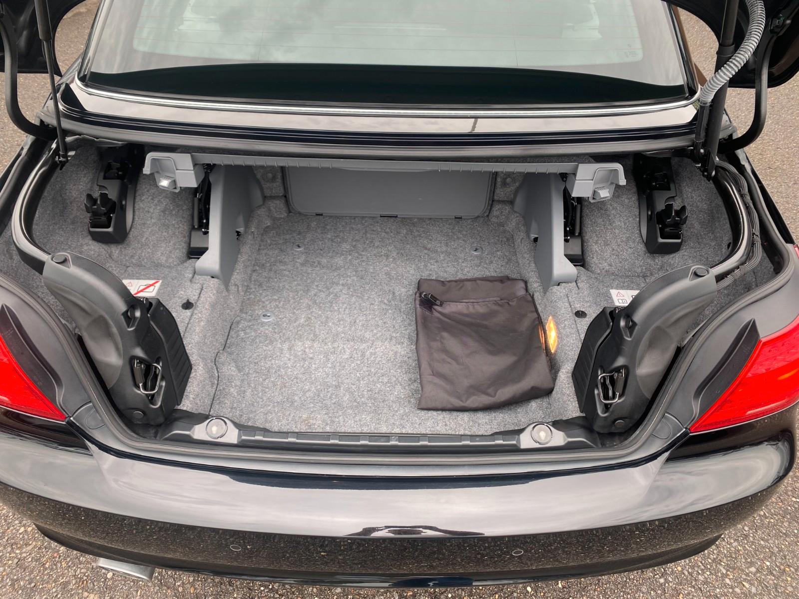 BMW 318i Cabrio Xenon Leder Sitzheizung Einparkhilfe