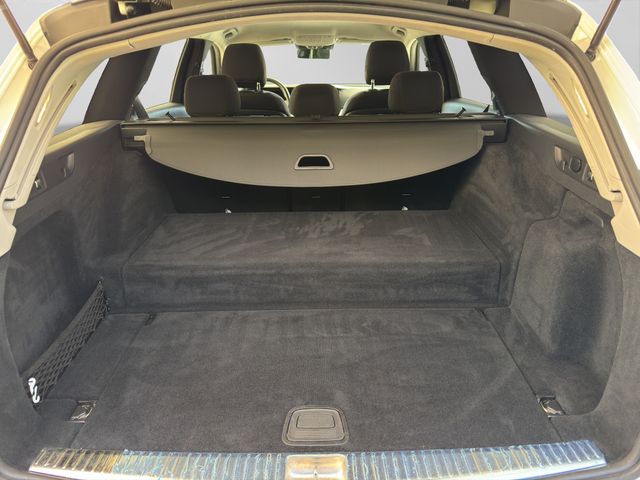 Fahrzeugabbildung Mercedes-Benz E 300 T de Mod. 2021 Avantgarde+Cam+ACC+Head-up