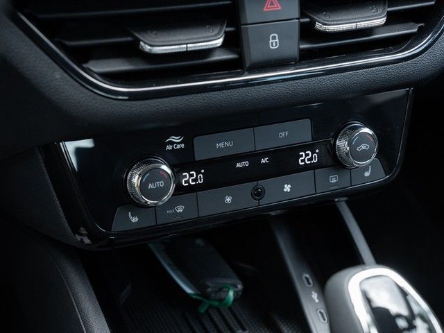 Kamiq 1.0 TSI Selection DSG AHK+WINTER+MATRIX+RF