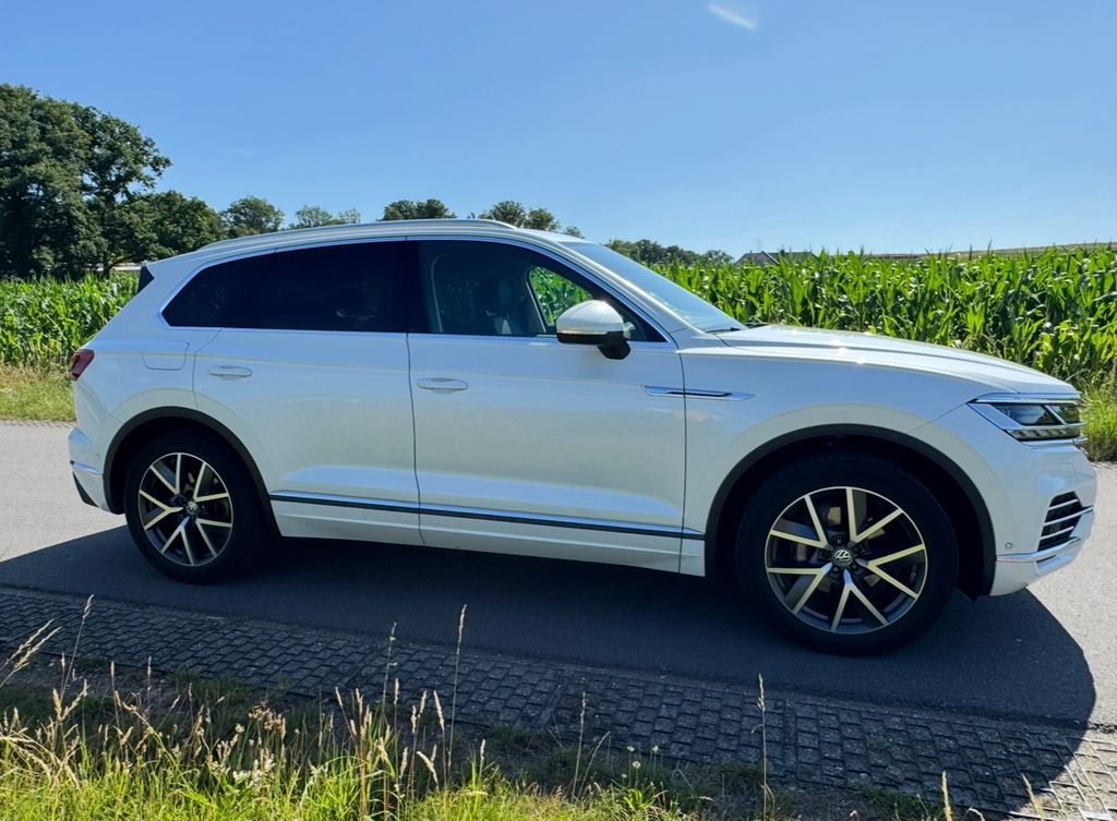 Image of Volkswagen Touareg